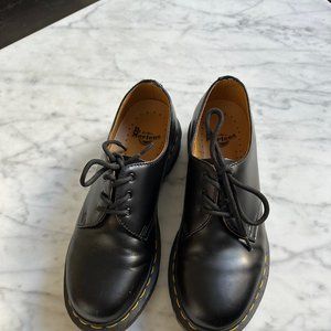 Dr. Martens 1461 Oxford W Size 8 Black Leather